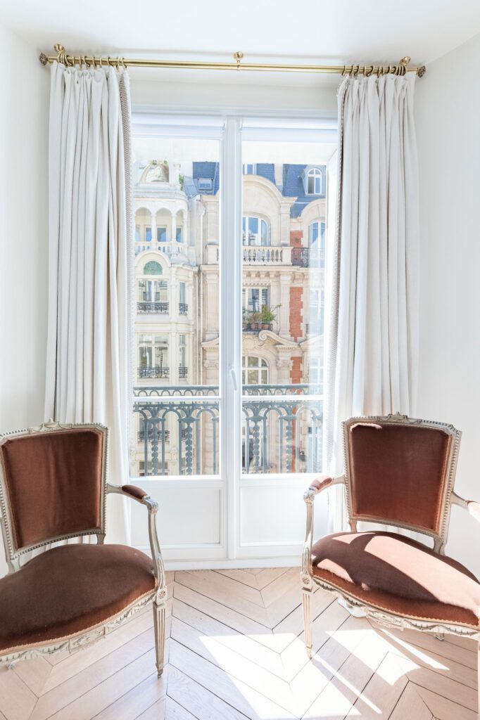 Danton-Paris-Fractional-Ownership-Entrance-View